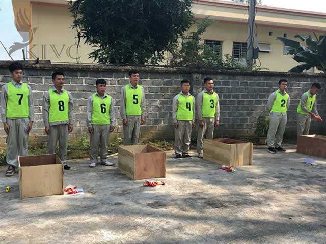 Hình ảnh thi đơn hàng mộc cốt pha tại KJVC
